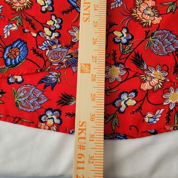 Chelsea & Theodore Womens Blouse Plus Size XXL Red Floral Print Crossover Hem - Picture 10 of 10